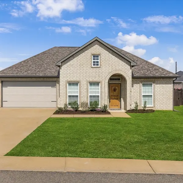 204 Nolan Farms Boulevard, Winona, TX 75792