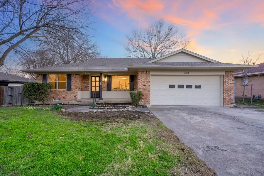 308 Allenwood Drive, Allen, TX 75002 - Image #2
