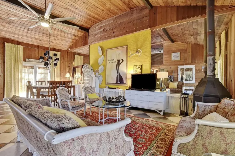 12 Old Shawnee Trail Drive, Gordonville, TX 76245 - Image #2