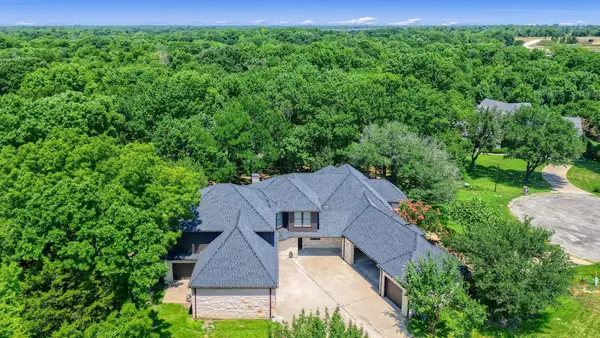 2910 Wellington Drive, Sherman, TX 75092