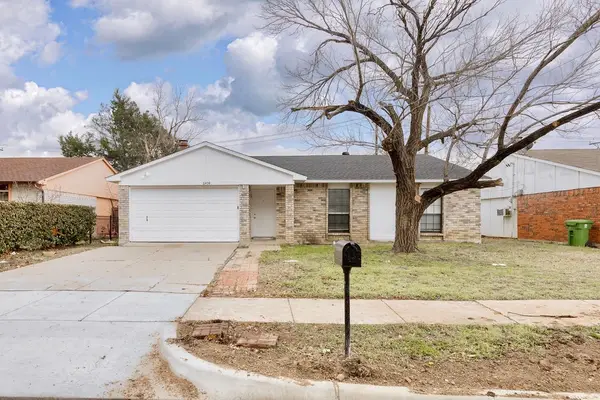 6408 Sunrise Drive, North Richland Hills, TX 76182