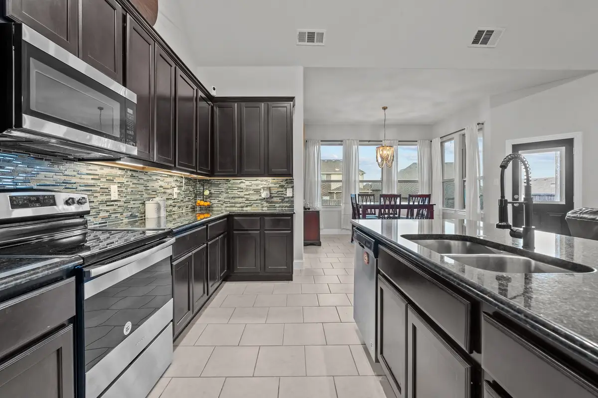 220 Flower Ridge Drive, Fort Worth, TX 76108 - Image #1