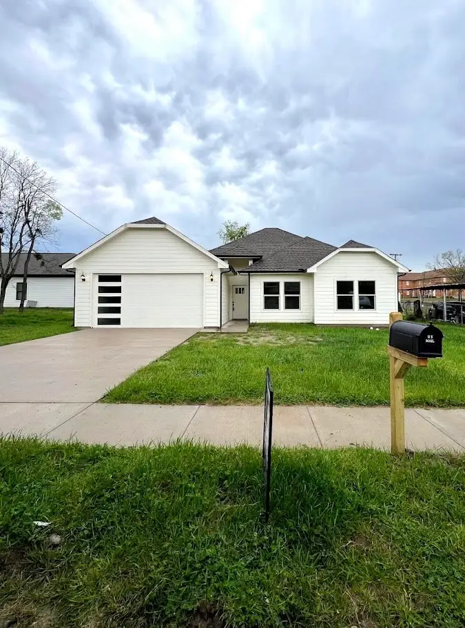 2309 Marshall Street, Greenville, TX 75401 - Image #1