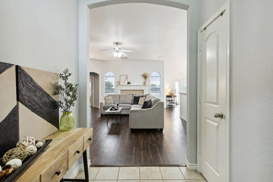 707 Bayshore Drive, Mansfield, TX 76063 - #3