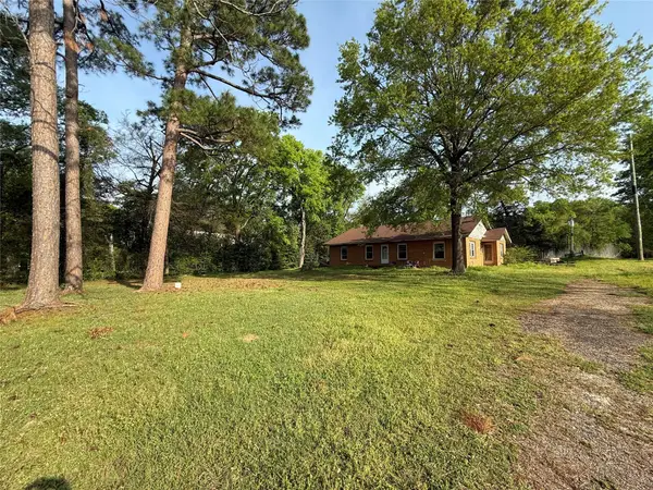 615 Quitman Street, Pittsburg, TX 75686