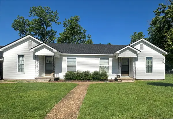 604 S Chestnut Street, Winnsboro, TX 75494