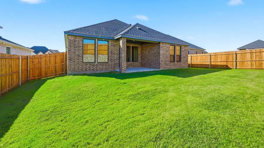 202 Michael Drive, Princeton, TX 75407 - Image #3