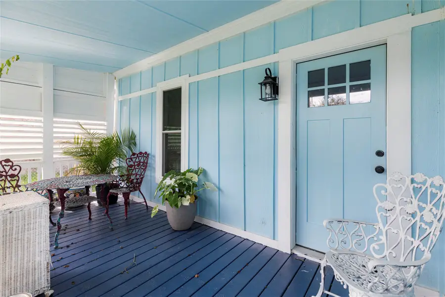 408 Morton Avenue, Palacios, TX 77465 - #3