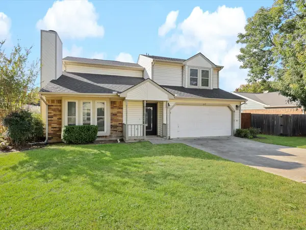517 Yellowstone Drive, Grapevine, TX 76051