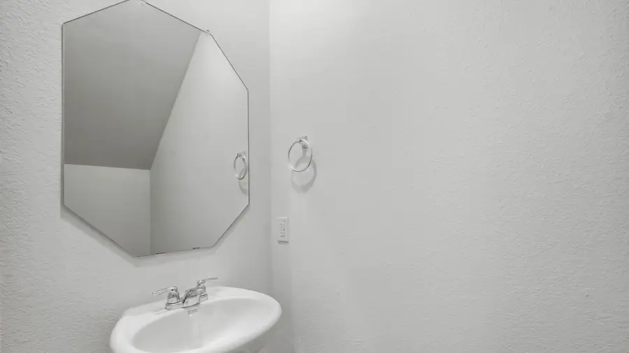 325 Clematis Street, Princeton, TX 75407 - Image #3