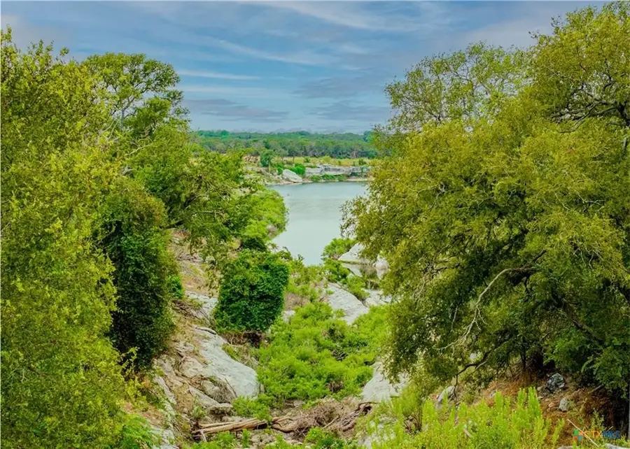 29 Artesian Drive, Belton, TX 76513 - Image #3