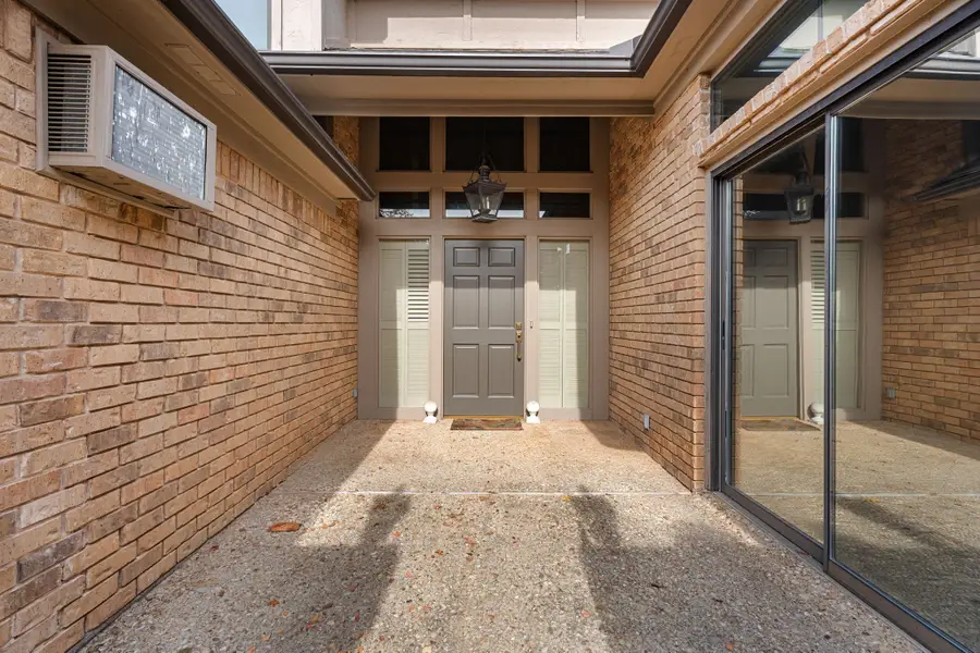 505 Buckingham Place, Tyler, TX 75701 - Image #2