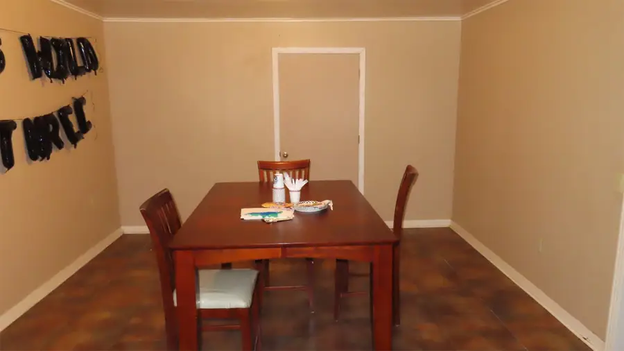 706 NW 6th Street Nw, Springhill, LA 71075 - Image #3