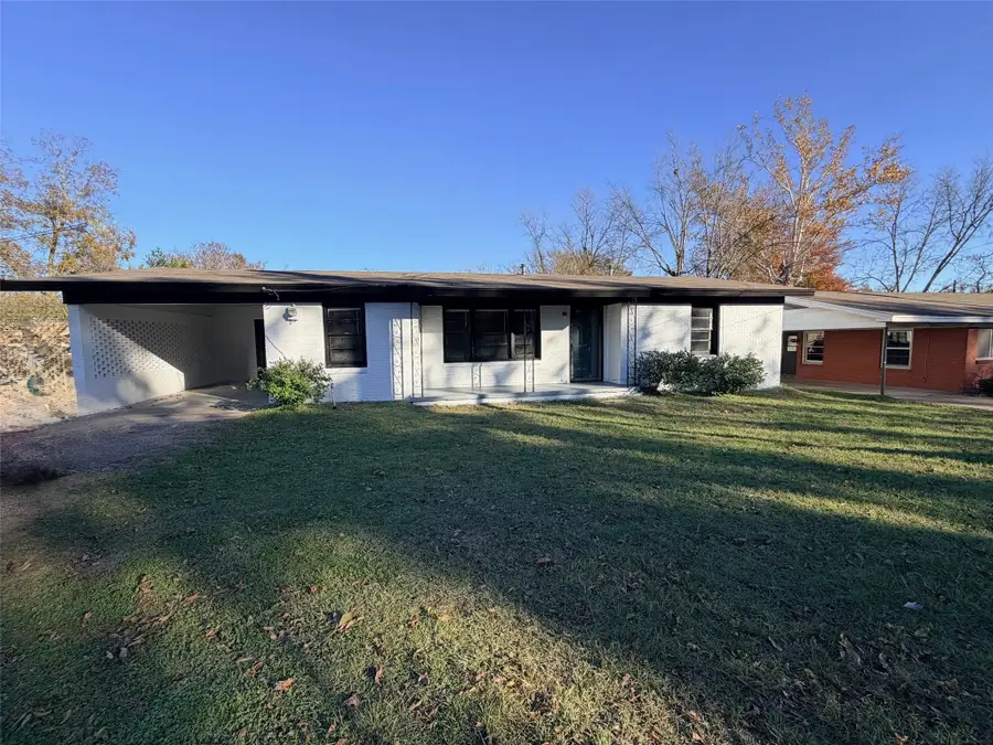 204 Mount Sylvan Street, Lindale, TX 75771 - Image #3