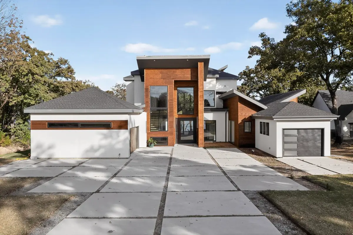 8839 Southern Shore Court, Kemp, TX 75143 - Image #1