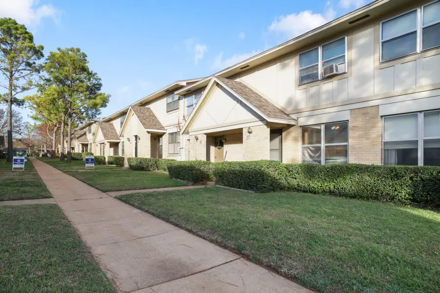 1905 W Morton Street #17, Denison, TX 75020 - Image #2