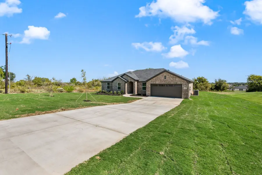 8950 Prather Road, Springtown, TX 76082 - Image #2
