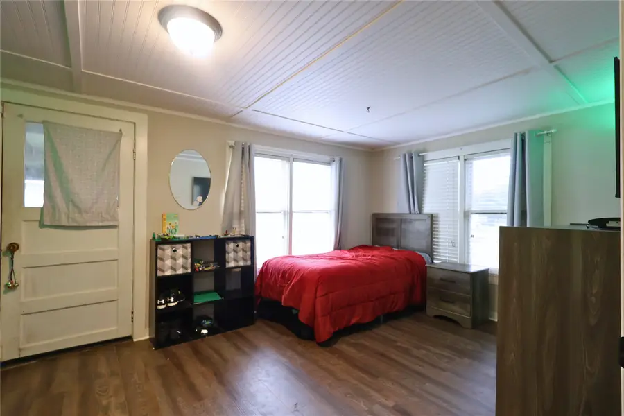 210 Hopkins, Alba, TX 75410 - Image #3