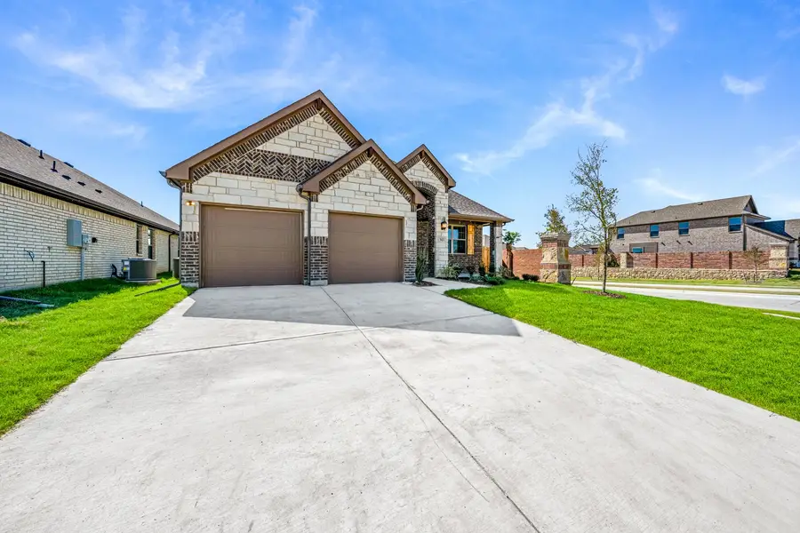 343 Maltese, Red Oak, TX 75154 - Image #3