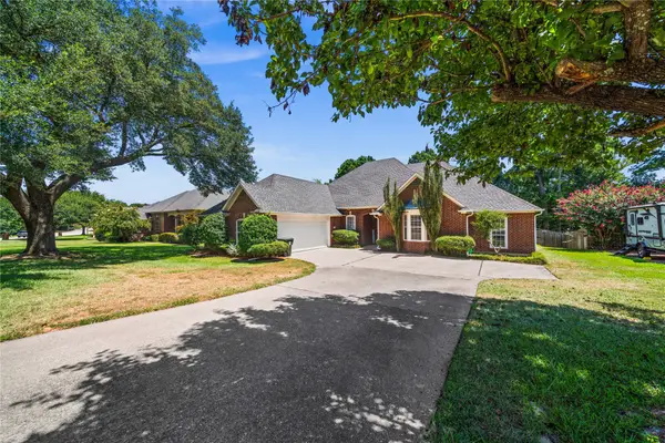 8412 Crooked Trail, Tyler, TX 75703