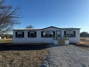 237 Chisholm Hills, Rhome, TX 76078