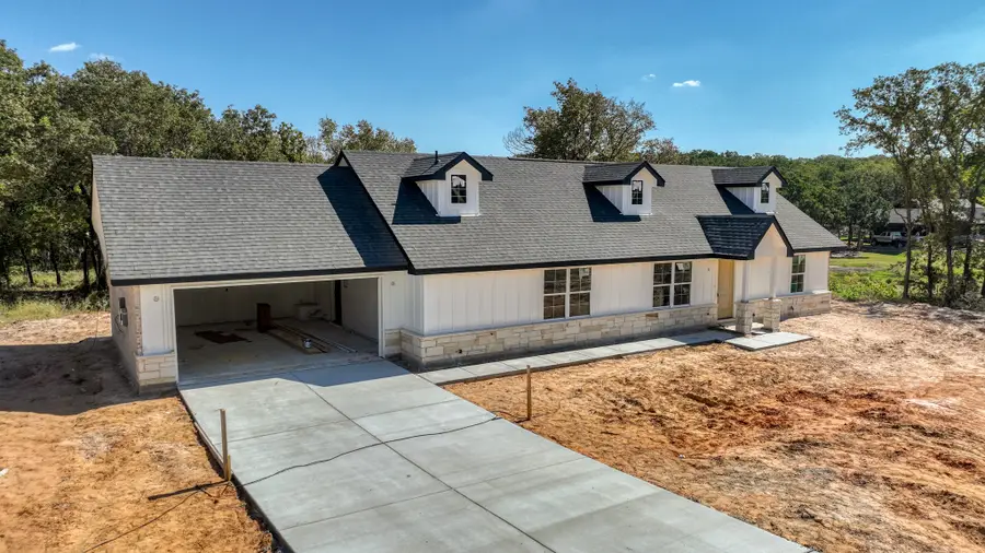 125 Sedona Creek Court, Poolville, TX 76487 - Image #3