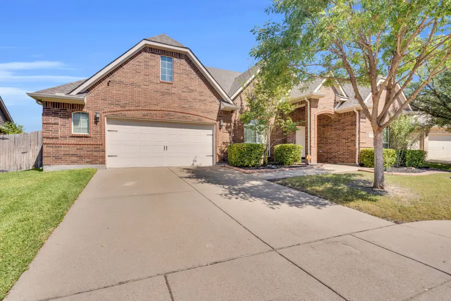 1151 Clairemont Lane, Burleson, TX 76028 - Image #3