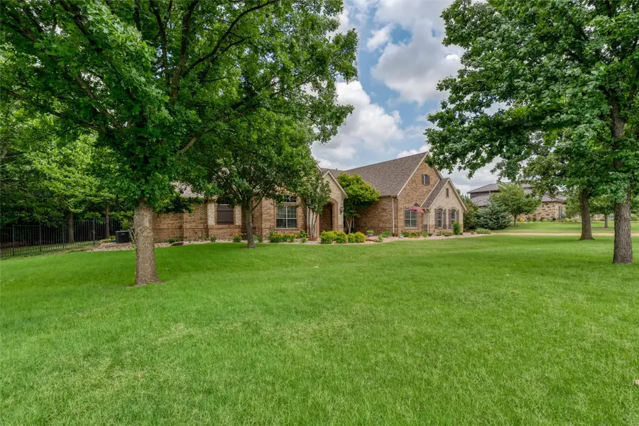 136 Whispering Winds Drive, Gunter, TX 75058 - Image #2