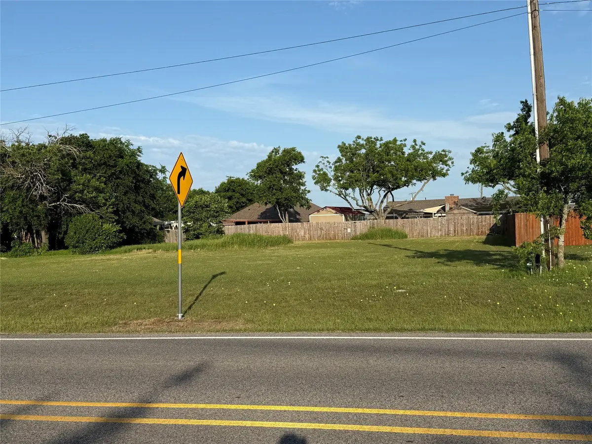 513 N Pearson Street, Godley, TX 76044 - Image #1