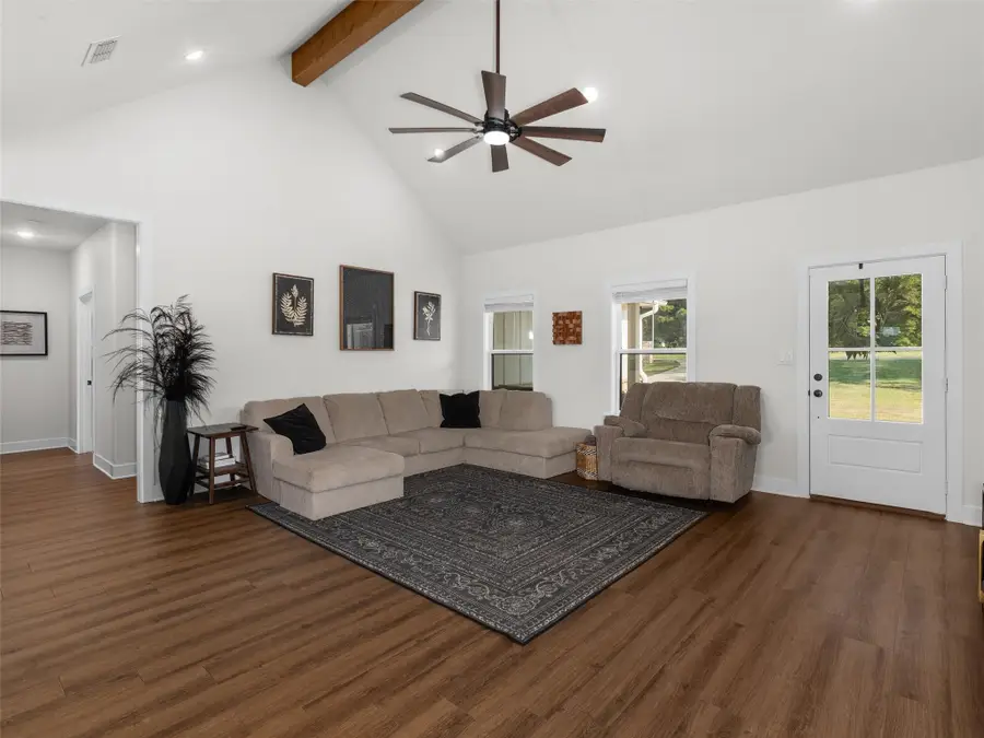 681 Peavine Road, Kilgore, TX 75662 - Image #3