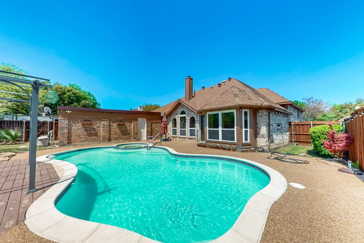 622 Meadowcrest Drive, Highland Village, TX 75077 - #1