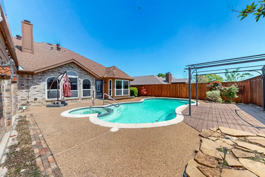 622 Meadowcrest Drive, Highland Village, TX 75077 - #3