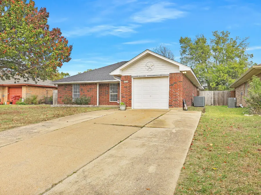 824 Brookhaven Drive, Royse City, TX 75189 - Image #2