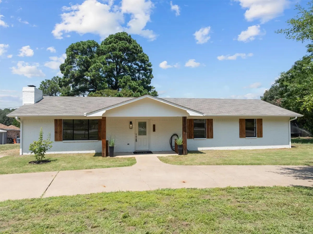322 Lone Star Lane, Hideaway, TX 75771 - Image #1