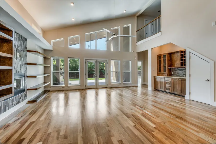 3772 Seguin Drive, Dallas, TX 75220 - Image #2