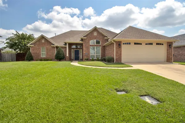 3406 Gladstone Way, Longview, TX 75604