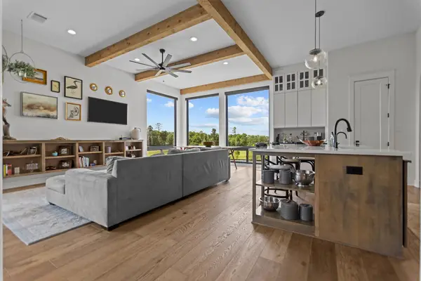 16469 County Road 1104 Road, Flint, TX 75762