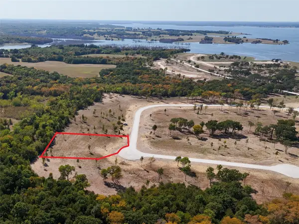 422 Timberland Heights, Windom, TX 75492