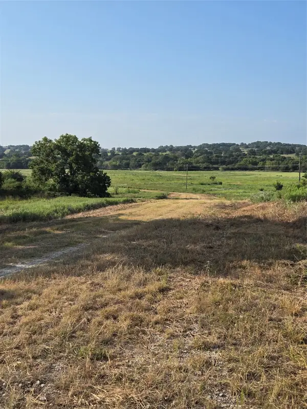 55 AC Starr Mann, St Jo, TX 76265