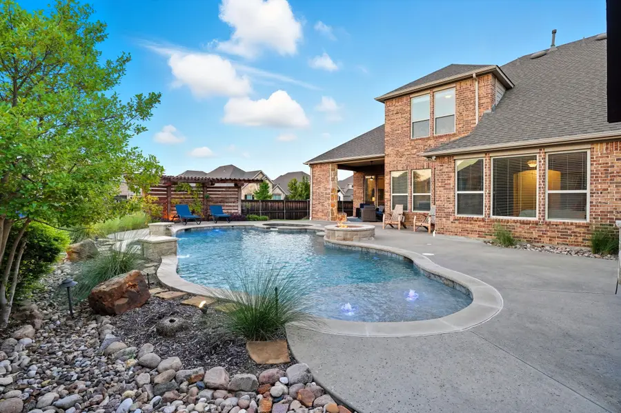 7945 Forest Lakes Drive, North Richland Hills, TX 76182 - #2