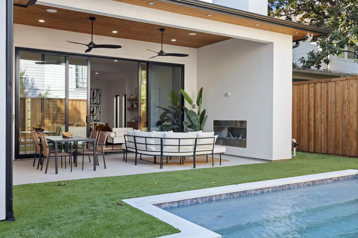 6231 Mccommas Boulevard, Dallas, TX 75214 - Image #1