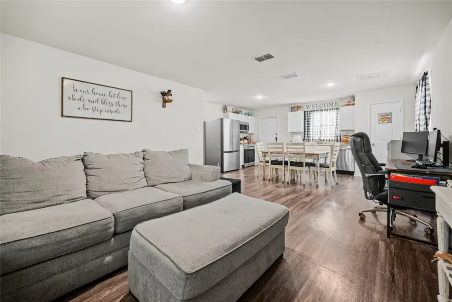 452 Bobbie Street, Mabank, TX 75147 - Image #3