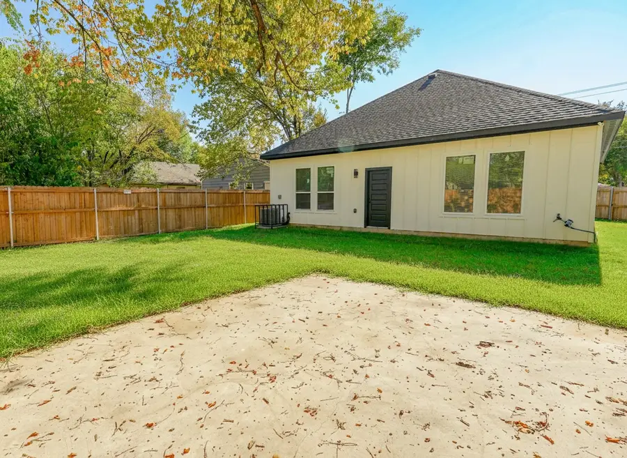 4307 Jamaica Street, Dallas, TX 75210 - Image #3