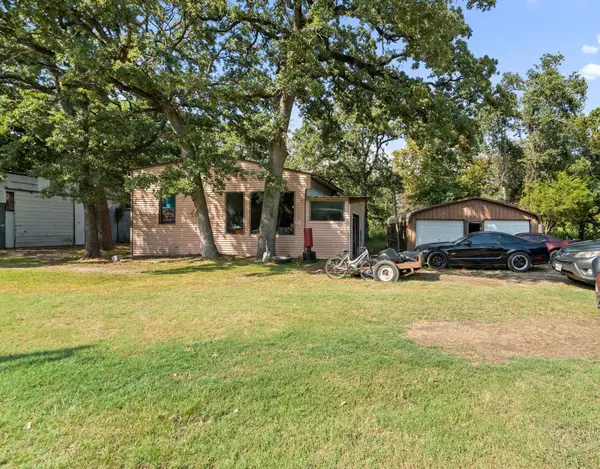 17451 Beesley Court, Terrell, TX 75160