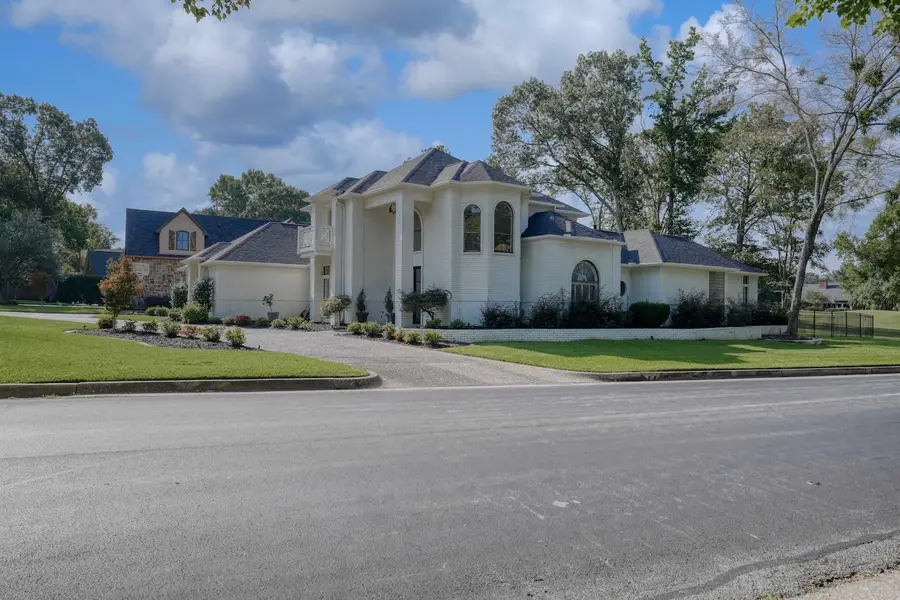 1710 Brandywine Drive, Tyler, TX 75703 - Image #2