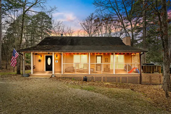 428 Cherrywood, Holly Lake Ranch, TX 75765