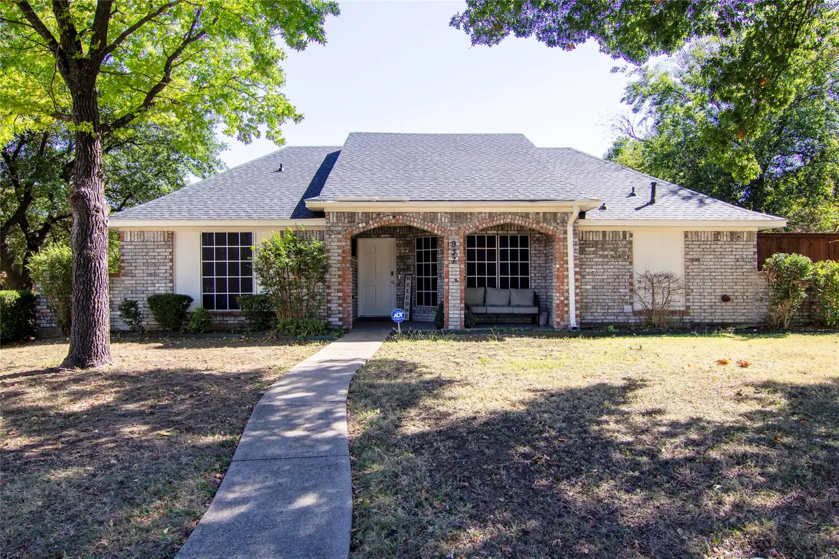 937 Knollwood Drive, Desoto, TX 75115 - Image #1
