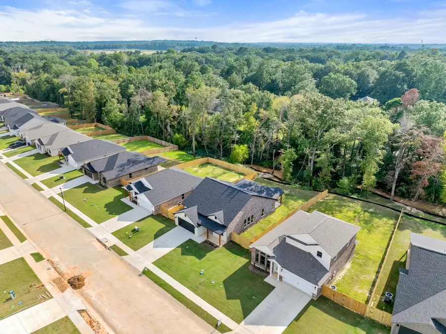 16326 Crossing Circle, Lindale, TX 75771 - Image #3