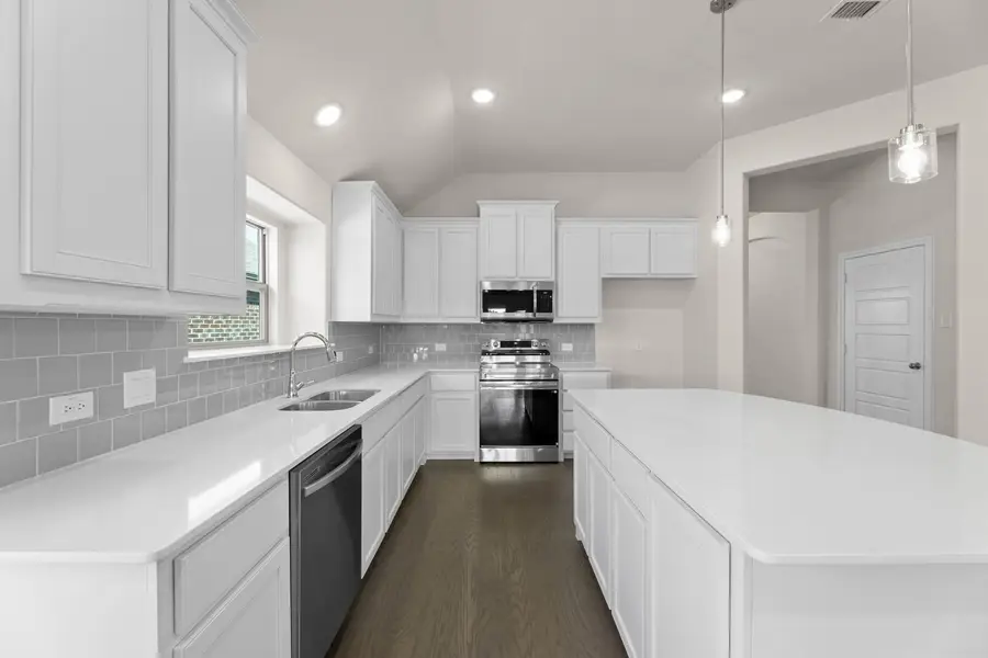 1141 Avery Road, Granbury, TX 76049 - Image #3