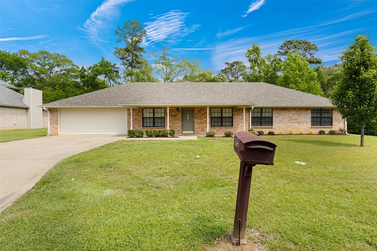 605 Briarwood Drive, Gladewater, TX 75647 - Image #1